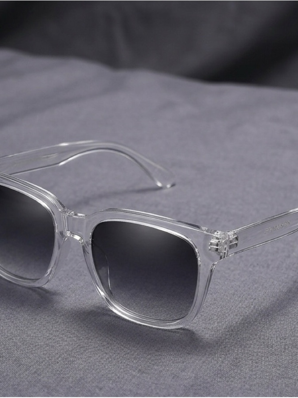 FIMOSON Men’s Polarized Square Lens Sunglasses  UV400 protection NIB W/case